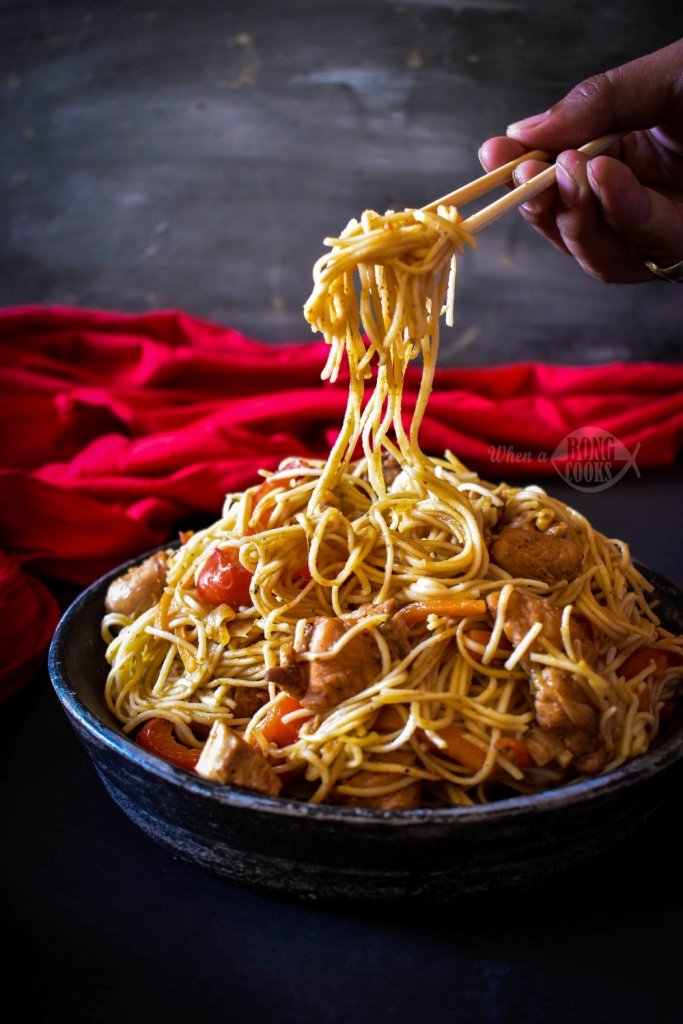 Street Food Style Chicken Chow Mein
